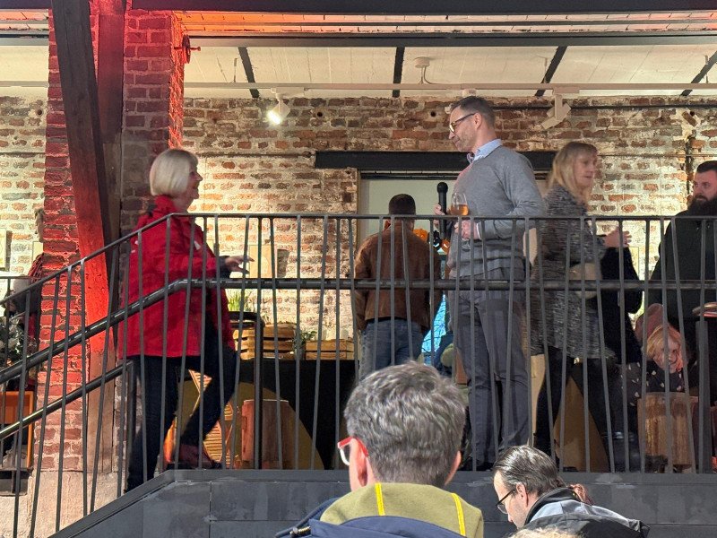 Statt Präsenten zum Jubiläum erbat der Gastgeber Spenden für den BVPM.